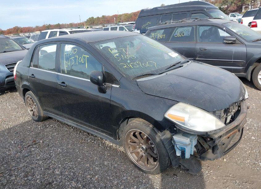 2007 Nissan Versa 1.8S (VIN 3N1BC11E67L418532) main photo