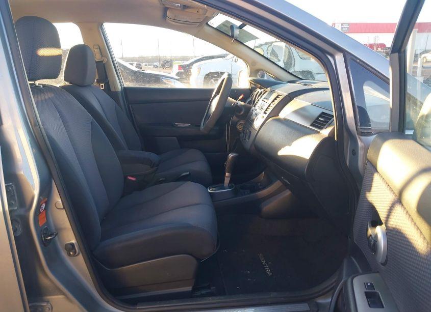 Photo 5 of 2007 Nissan Versa 1.8SL (VIN 3N1BC11E67L439865)