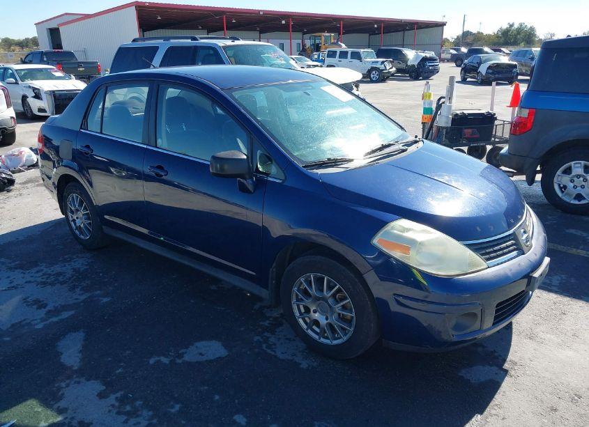 2009 Nissan Versa 1.8S (VIN 3N1BC11E69L378486) main photo