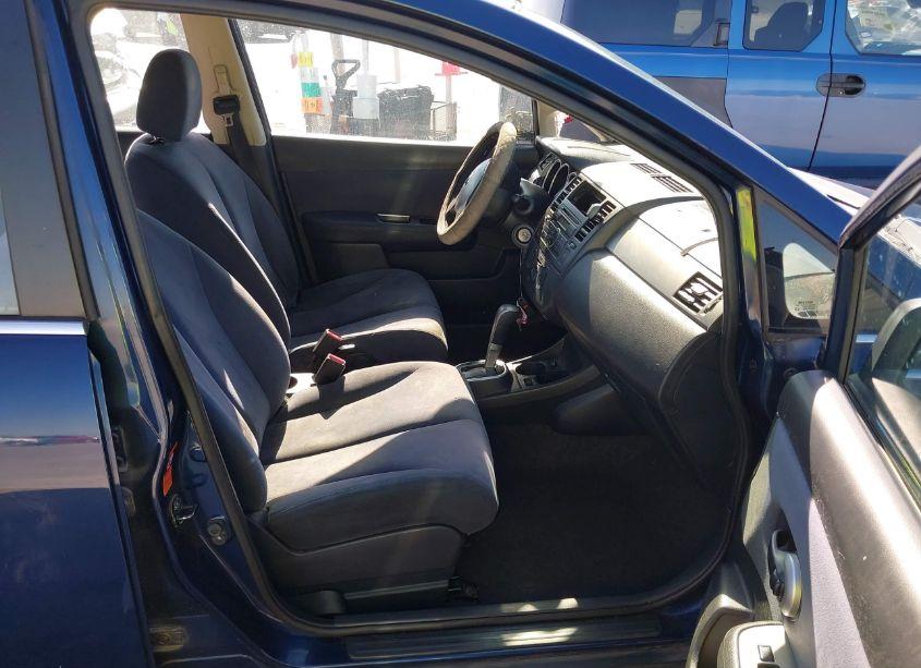 Photo 5 of 2009 Nissan Versa 1.8S (VIN 3N1BC11E69L378486)