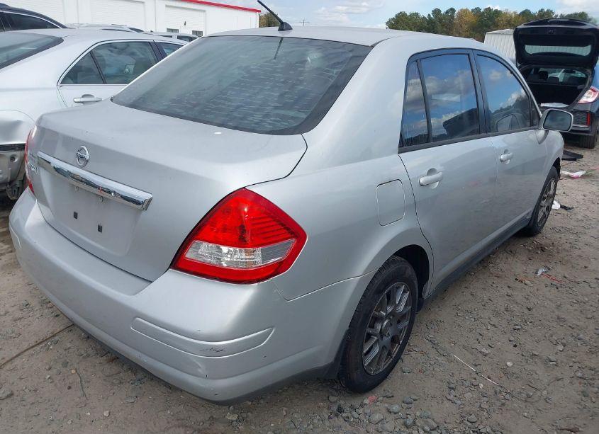 Photo 4 of 2009 Nissan Versa 1.8S (VIN 3N1BC11E69L453090)