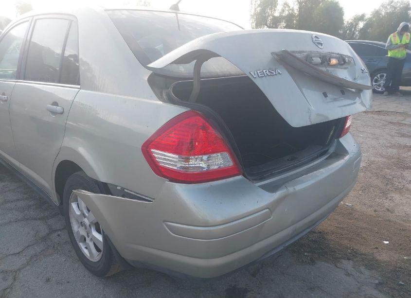 Photo 12 of 2007 Nissan Versa 1.8SL (VIN 3N1BC11E77L446713)
