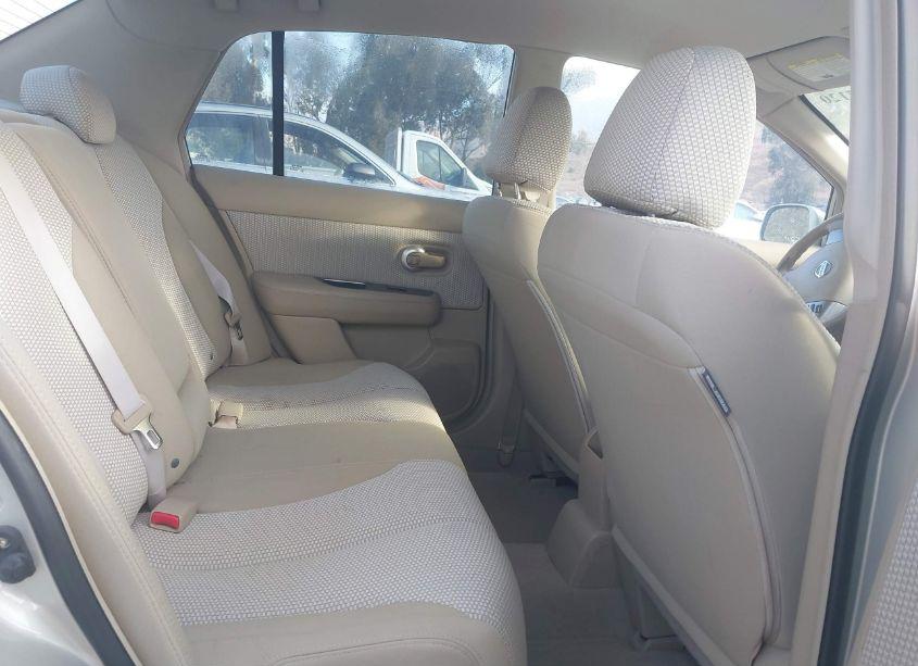 Photo 8 of 2007 Nissan Versa 1.8SL (VIN 3N1BC11E77L446713)