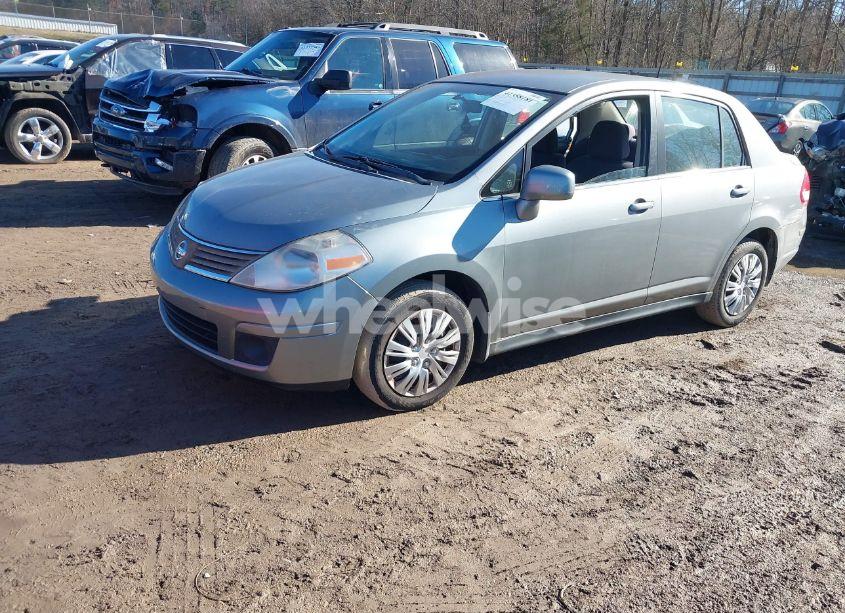 Photo 2 of 2008 Nissan Versa 1.8S (VIN 3N1BC11E78L353675)