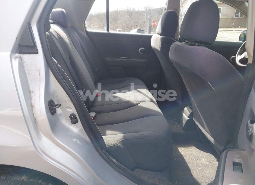 Photo 8 of 2008 Nissan Versa 1.8S (VIN 3N1BC11E78L371643)