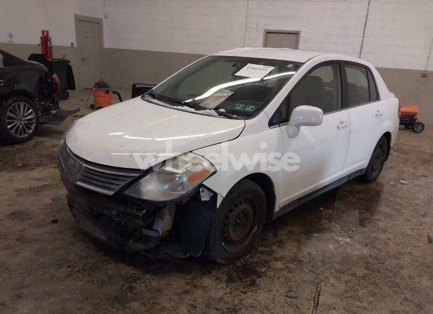 Photo 2 of 2008 Nissan Versa 1.8S (VIN 3N1BC11E78L433137)