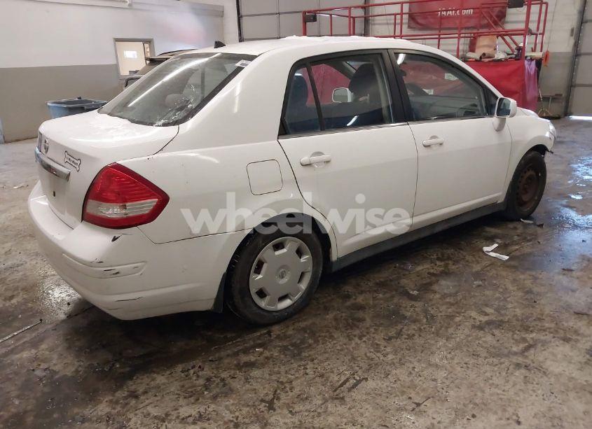 Photo 4 of 2008 Nissan Versa 1.8S (VIN 3N1BC11E78L433137)