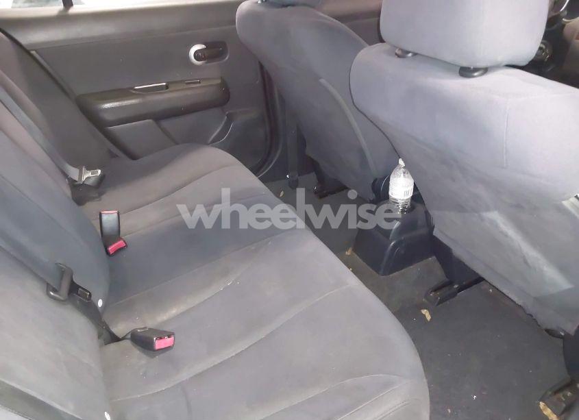 Photo 8 of 2008 Nissan Versa 1.8S (VIN 3N1BC11E78L440086)