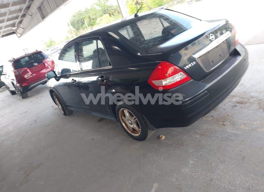 Photo 3 of 2009 Nissan Versa 1.8S (VIN 3N1BC11E79L368680)