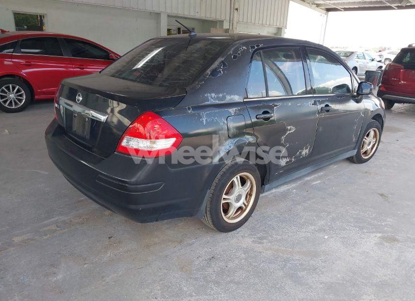 Photo 4 of 2009 Nissan Versa 1.8S (VIN 3N1BC11E79L368680)