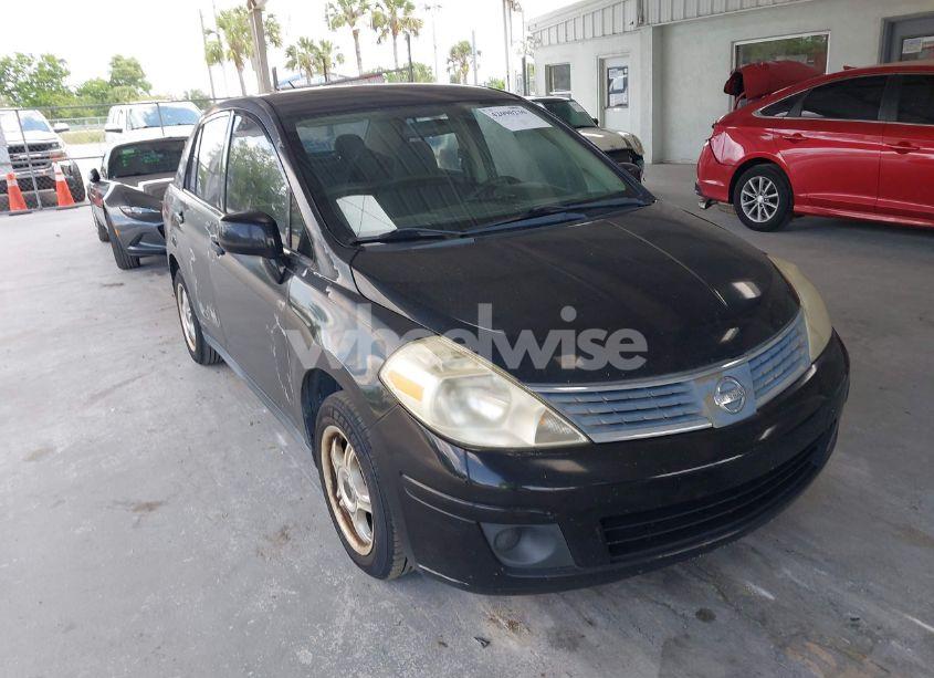 Photo 6 of 2009 Nissan Versa 1.8S (VIN 3N1BC11E79L368680)