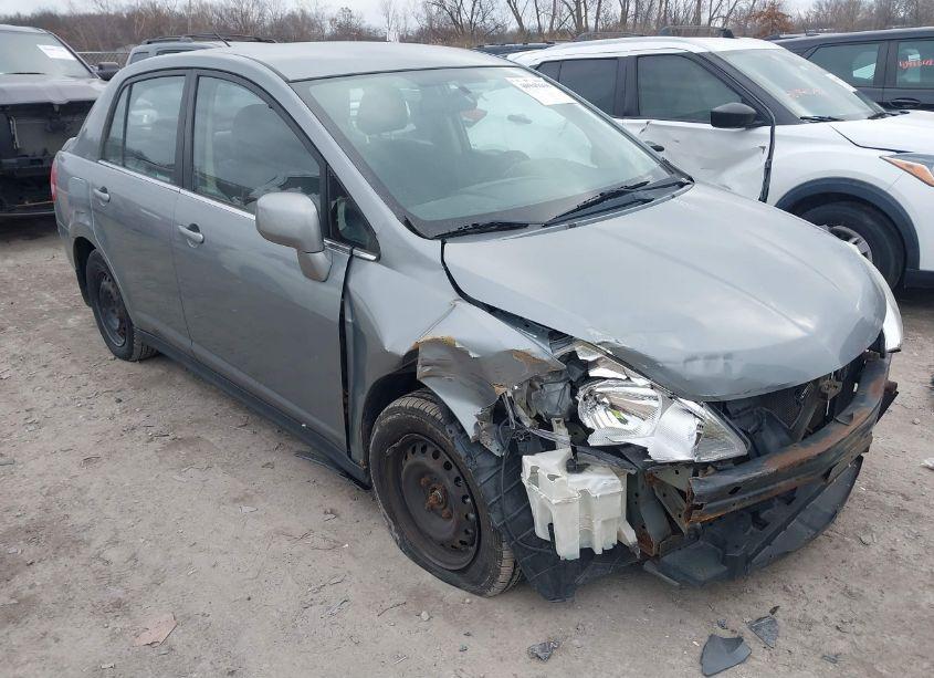2007 Nissan Versa 1.8S (VIN 3N1BC11E87L398199) main photo