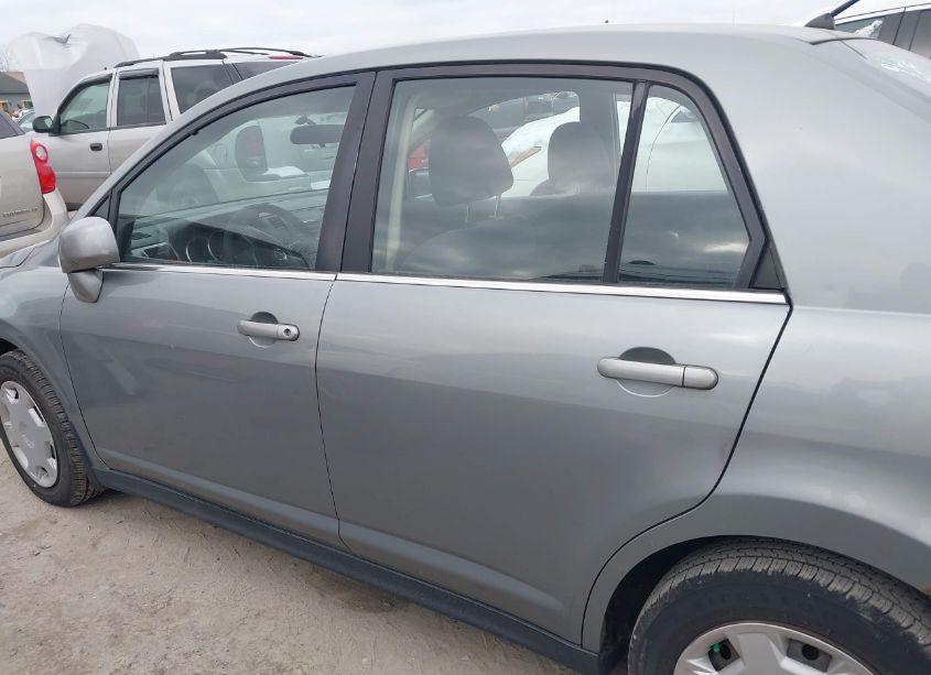 Photo 15 of 2007 Nissan Versa 1.8S (VIN 3N1BC11E87L398199)