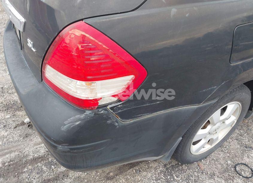 Photo 6 of 2007 Nissan Versa 1.8SL (VIN 3N1BC11E87L420766)