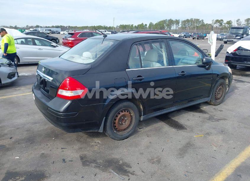 Photo 4 of 2008 Nissan Versa 1.8S (VIN 3N1BC11E88L409798)