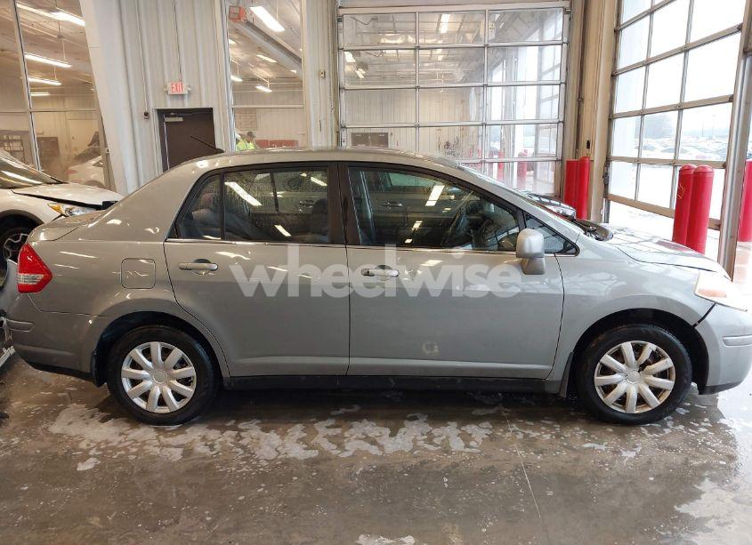 Photo 13 of 2008 Nissan Versa 1.8S (VIN 3N1BC11E88L450643)