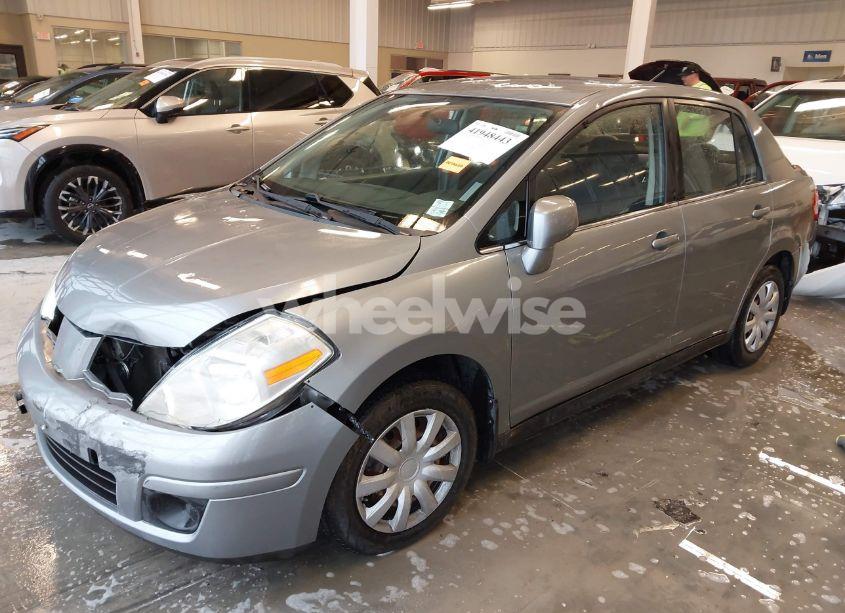 Photo 2 of 2008 Nissan Versa 1.8S (VIN 3N1BC11E88L450643)