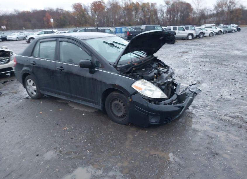 2009 Nissan Versa 1.8S (VIN 3N1BC11E89L387738) main photo