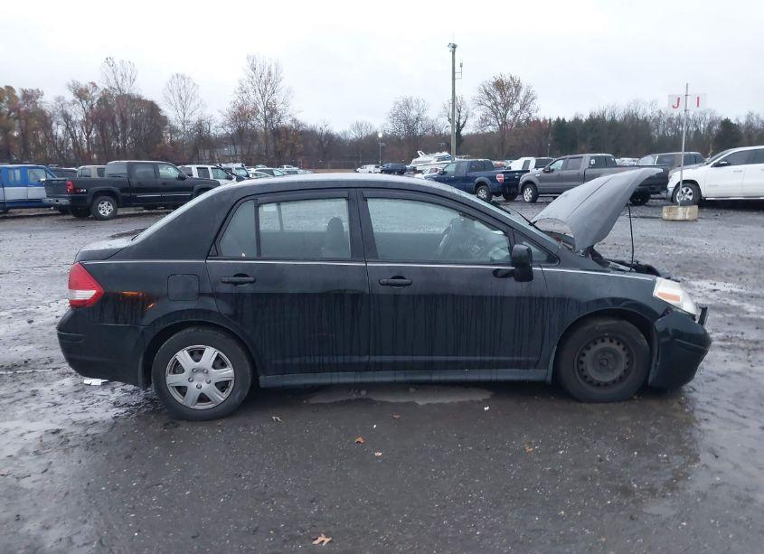 Photo 12 of 2009 Nissan Versa 1.8S (VIN 3N1BC11E89L387738)