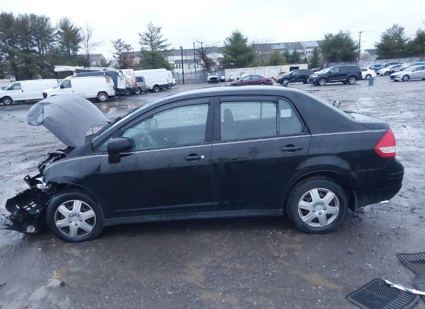 Photo 13 of 2009 Nissan Versa 1.8S (VIN 3N1BC11E89L387738)