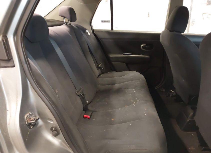 Photo 8 of 2009 Nissan Versa 1.8S (VIN 3N1BC11E89L479836)