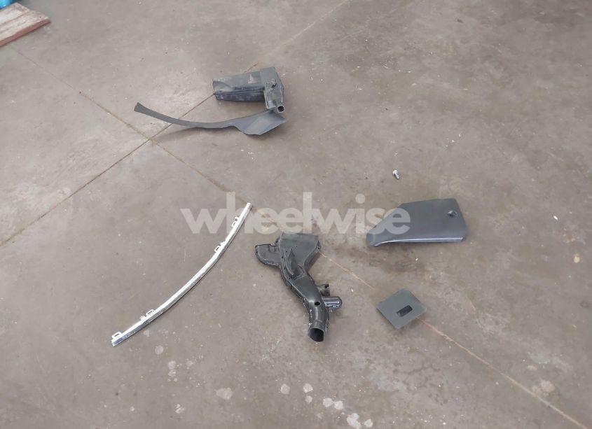 Photo 12 of 2007 Nissan Versa 1.8S (VIN 3N1BC11E97L430772)