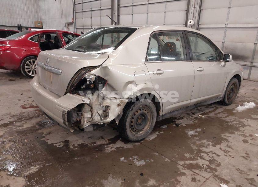 Photo 4 of 2008 Nissan Versa 1.8S (VIN 3N1BC11E98L391344)