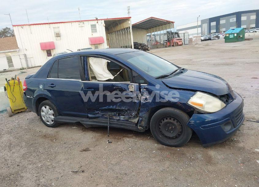 Photo 13 of 2008 Nissan Versa 1.8S (VIN 3N1BC11E98L416615)