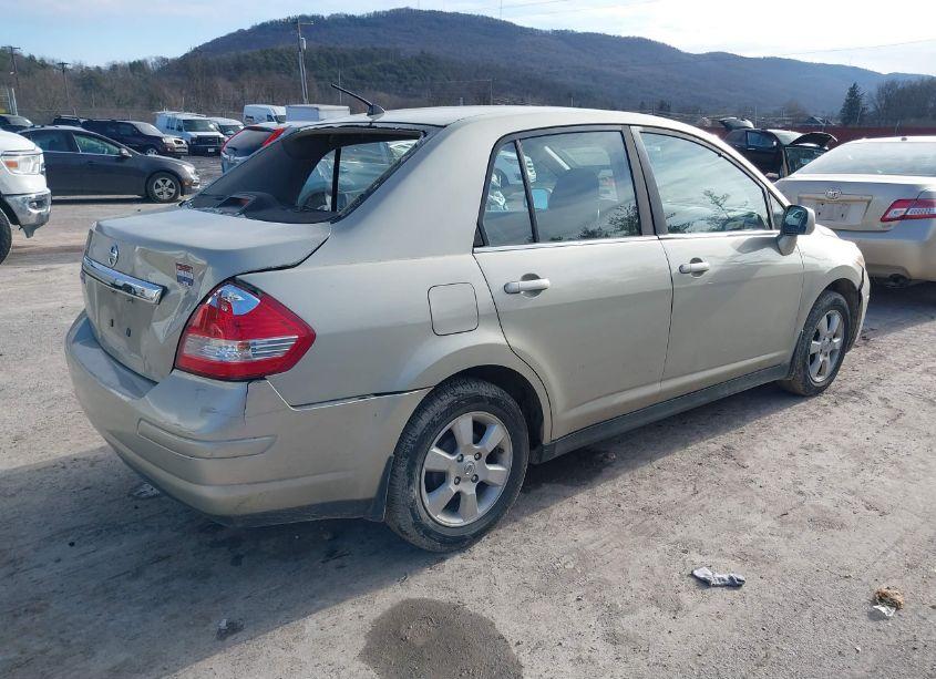Photo 4 of 2008 Nissan Versa 1.8S (VIN 3N1BC11E98L456161)