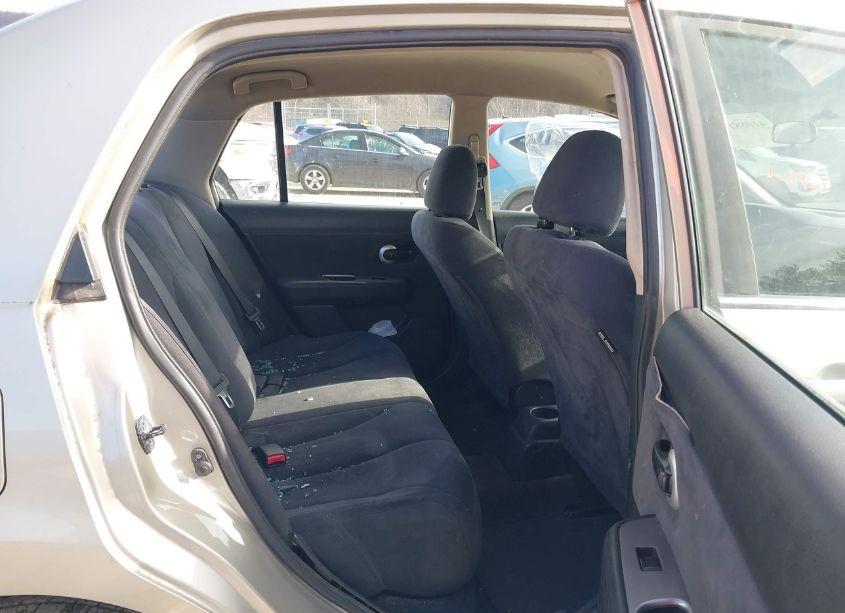 Photo 8 of 2008 Nissan Versa 1.8S (VIN 3N1BC11E98L456161)