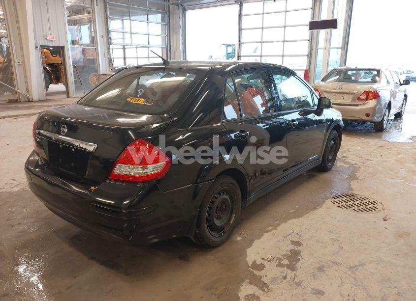 Photo 4 of 2009 Nissan Versa 1.8S (VIN 3N1BC11E99L438342)