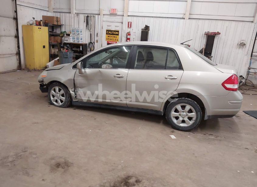 Photo 14 of 2008 Nissan Versa 1.8SL (VIN 3N1BC11EX8L360197)