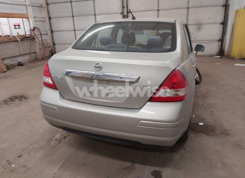 Photo 4 of 2008 Nissan Versa 1.8SL (VIN 3N1BC11EX8L360197)