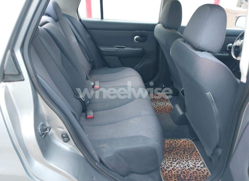 Photo 8 of 2008 Nissan Versa 1.8SL (VIN 3N1BC11EX8L393569)