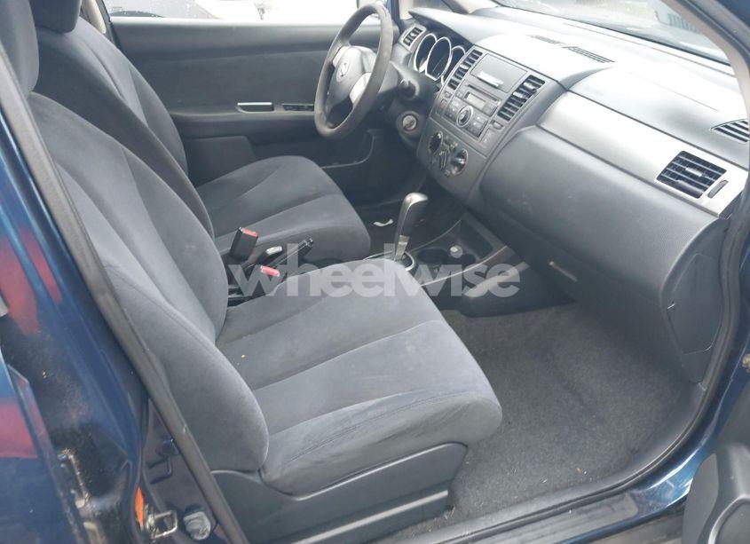 Photo 5 of 2007 Nissan Versa 1.8S (VIN 3N1BC13E07L376677)
