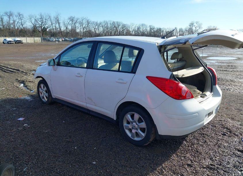 Photo 3 of 2007 Nissan Versa 1.8SL (VIN 3N1BC13E07L378445)