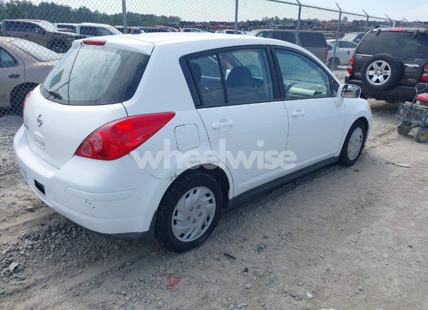 Photo 4 of 2007 Nissan Versa 1.8S (VIN 3N1BC13E07L394998)