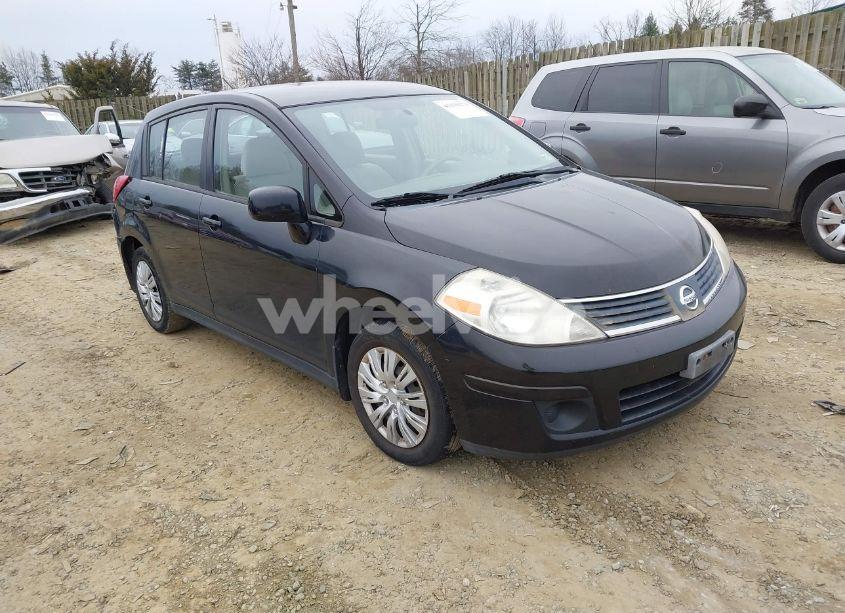 2007 Nissan Versa 1.8S (VIN 3N1BC13E07L447893) main photo