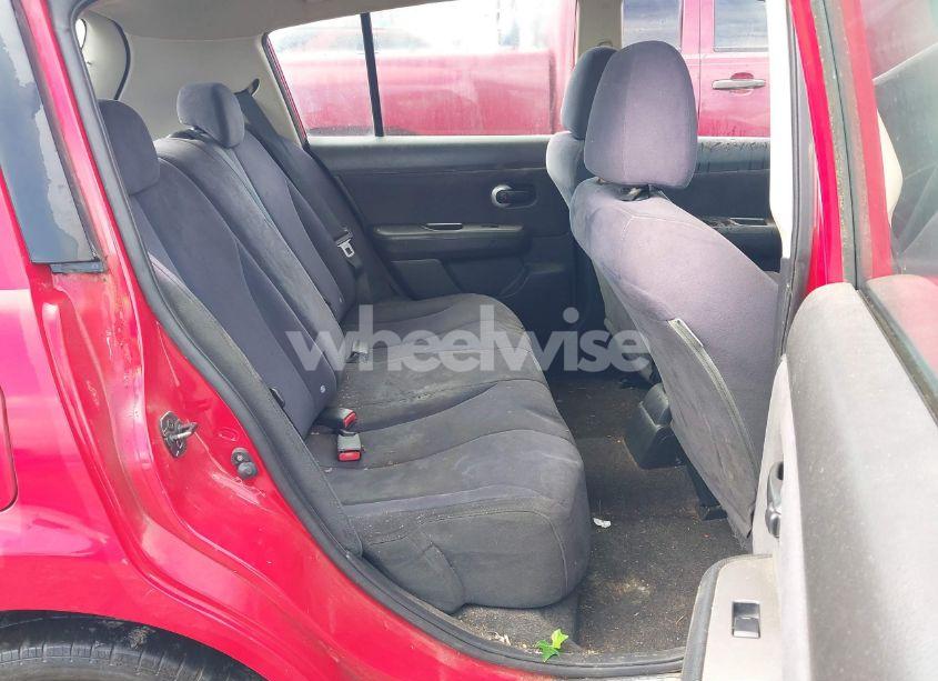 Photo 8 of 2008 Nissan Versa 1.8S (VIN 3N1BC13E08L384490)