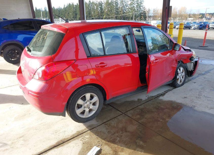 Photo 4 of 2008 Nissan Versa 1.8 SL (VIN 3N1BC13E08L412529)