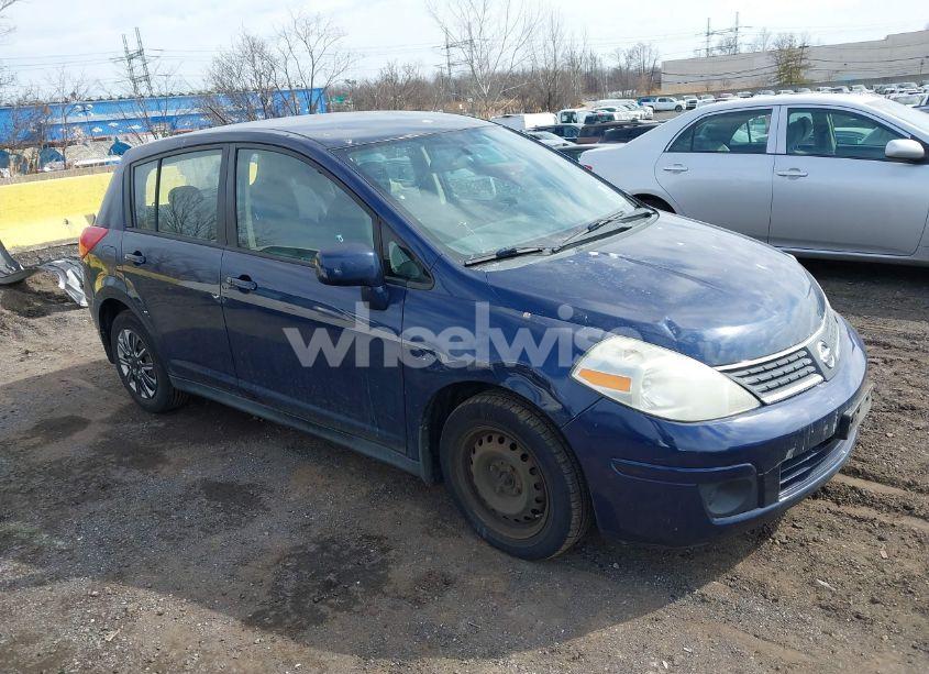 2009 Nissan Versa 1.8S (VIN 3N1BC13E09L357369) main photo