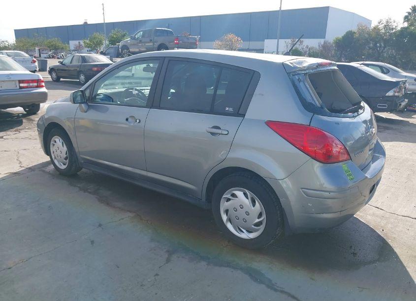 Photo 3 of 2009 Nissan Versa 1.8S (VIN 3N1BC13E09L373703)