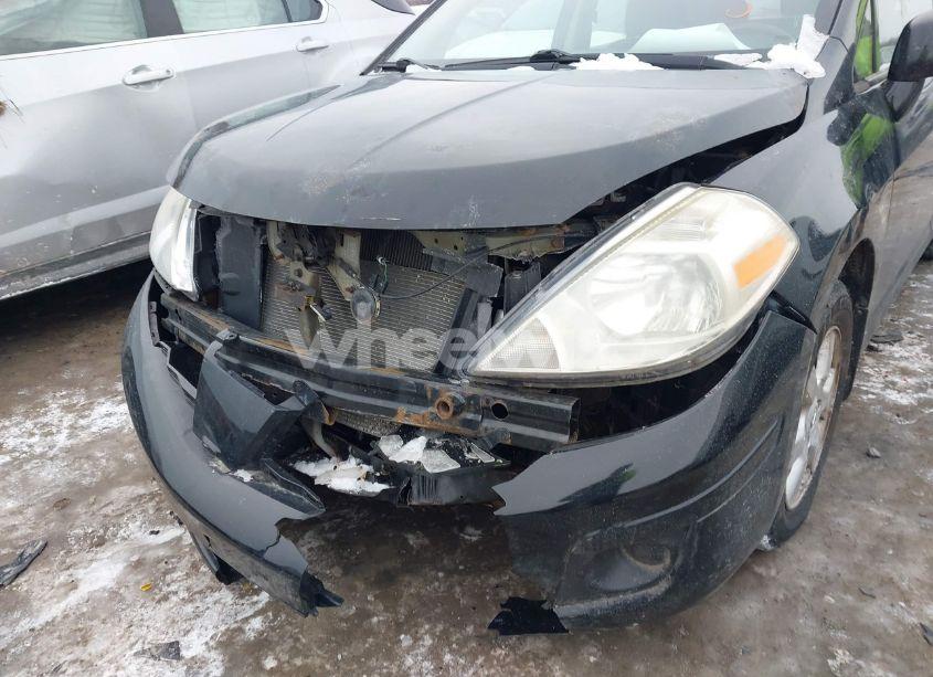 Photo 6 of 2009 Nissan Versa 1.8SL (VIN 3N1BC13E09L408756)