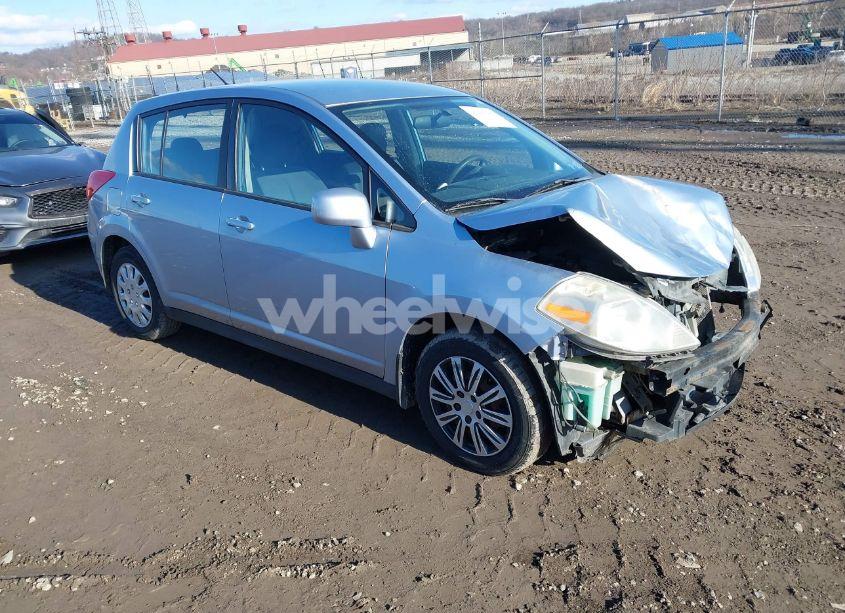 2009 Nissan Versa 1.8S (VIN 3N1BC13E09L455012) main photo