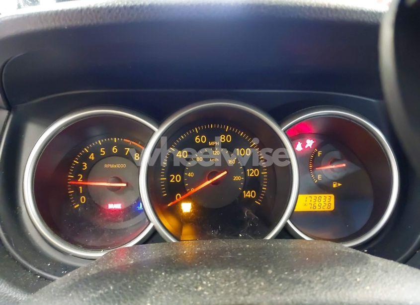 Photo 7 of 2009 Nissan Versa 1.8S (VIN 3N1BC13E09L486549)