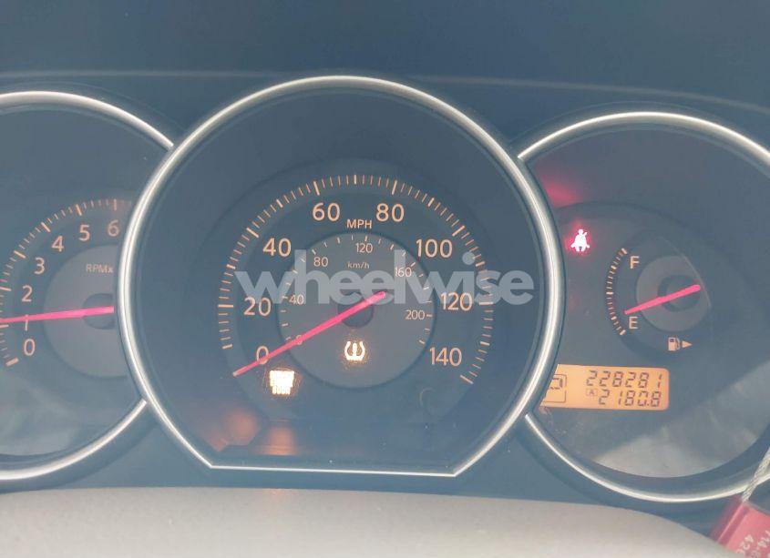 Photo 7 of 2007 Nissan Versa 1.8S (VIN 3N1BC13E17L369818)