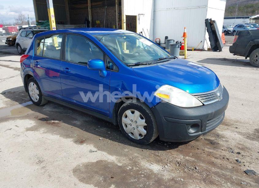 2007 Nissan Versa 1.8S (VIN 3N1BC13E17L423702) main photo