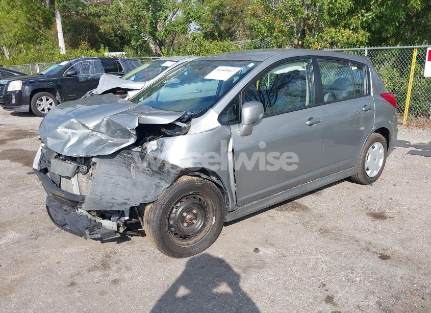 Photo 2 of 2008 Nissan Versa 1.8S (VIN 3N1BC13E18L365530)