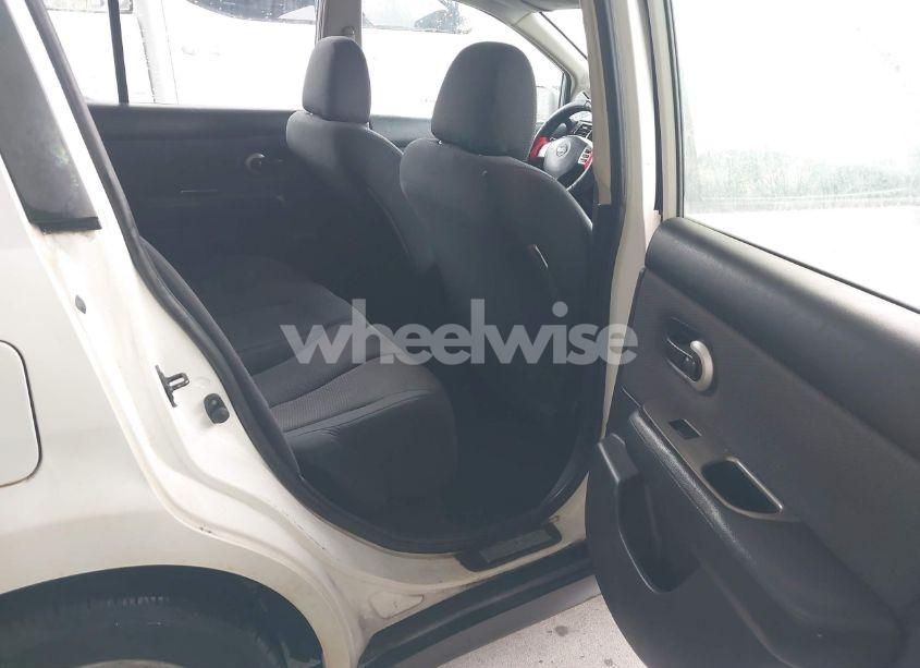 Photo 8 of 2008 Nissan Versa 1.8SL (VIN 3N1BC13E18L374860)