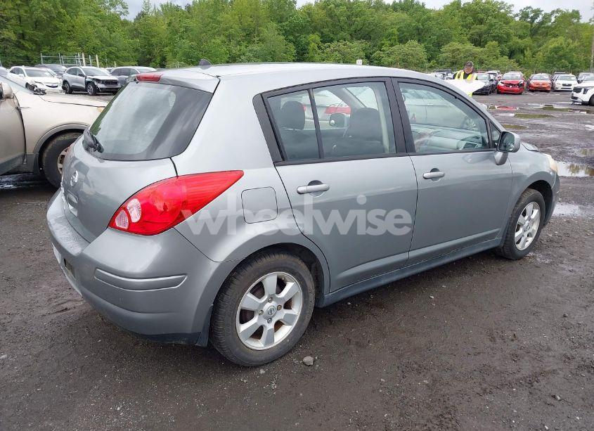 Photo 4 of 2009 Nissan Versa 1.8S (VIN 3N1BC13E19L473132)